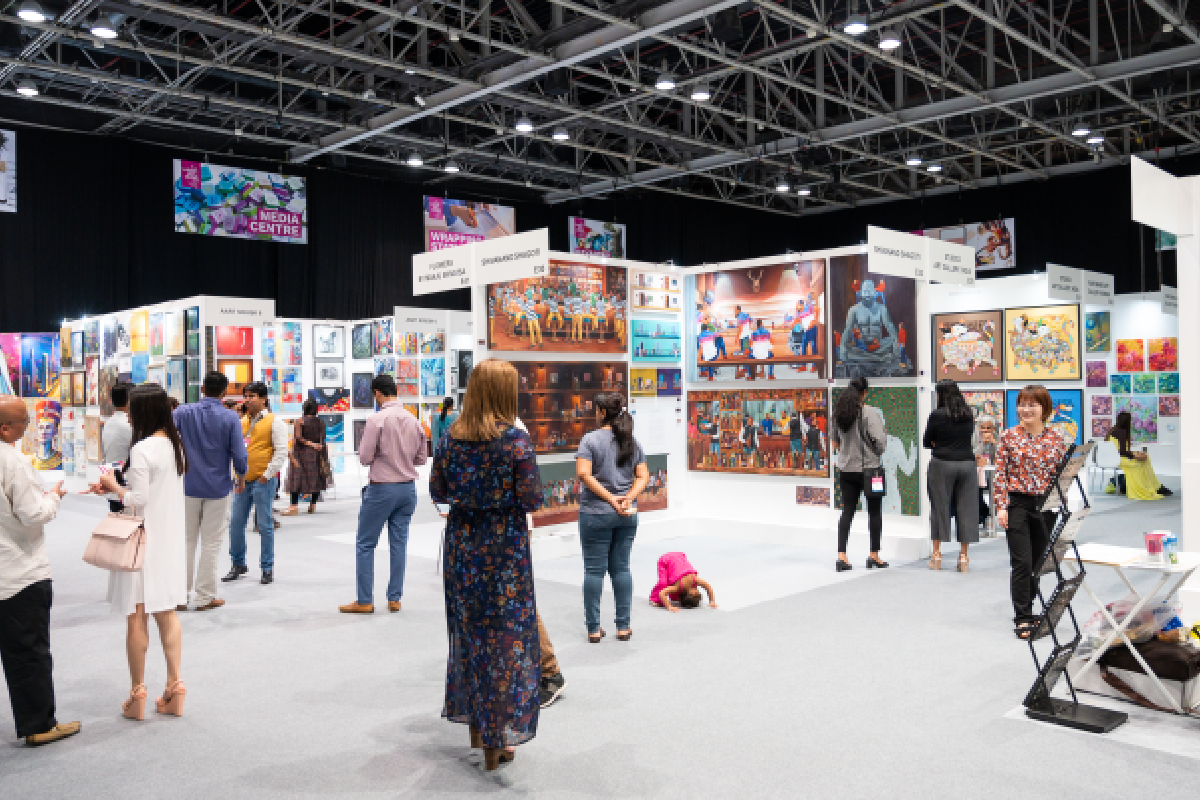 world art dubai,art fair dubai,paintings,exhibition