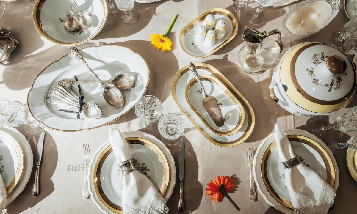 Posh Design, Posh design ანტიკვარული ნივთები, ანტიკვარული ჭურჭელი ქირით, ანტიკვარული ჭურჭელი