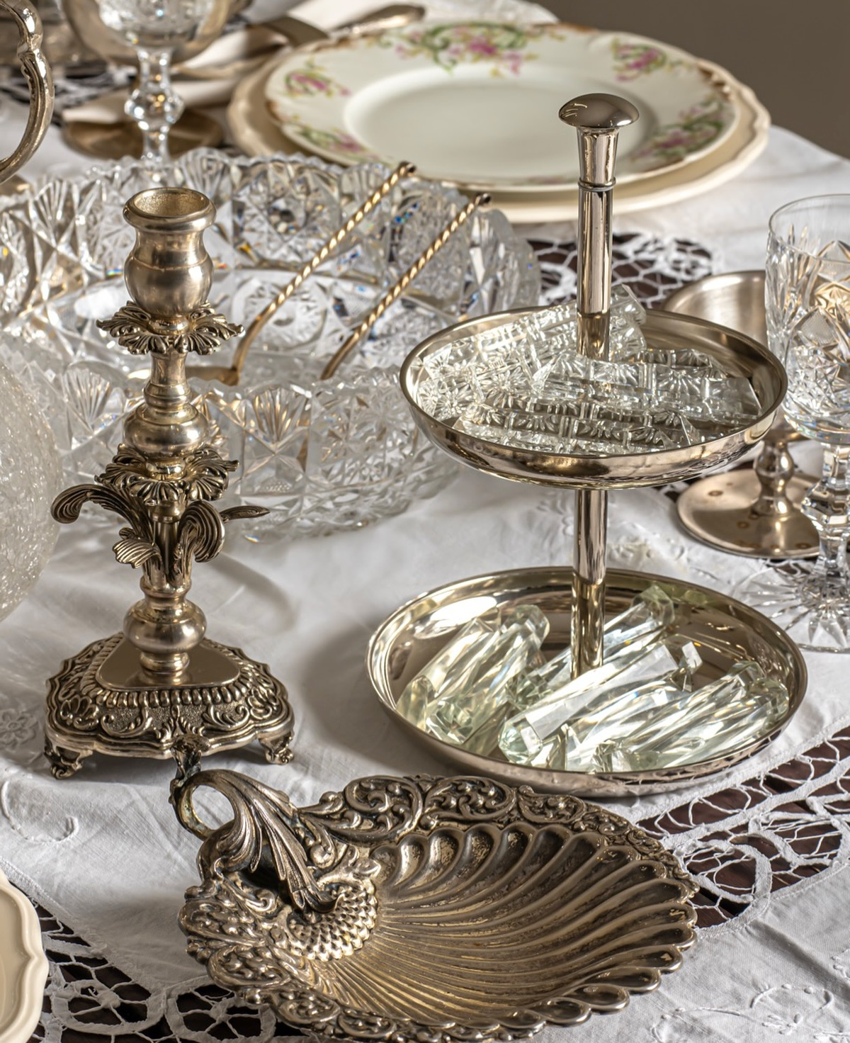 Posh Design, Posh design ანტიკვარული ნივთები, ანტიკვარული ჭურჭელი ქირით, ანტიკვარული ჭურჭელი