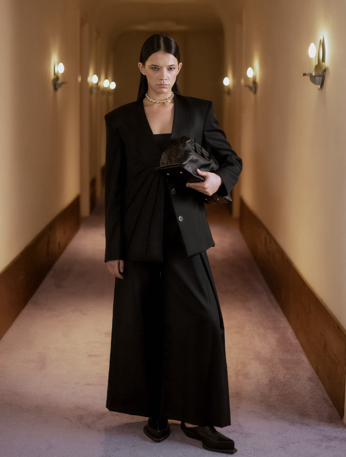 Fall Blazer, Dialectiqa, Clothing Brand, შავი კოსტიუმი, შავი პიჯაკი