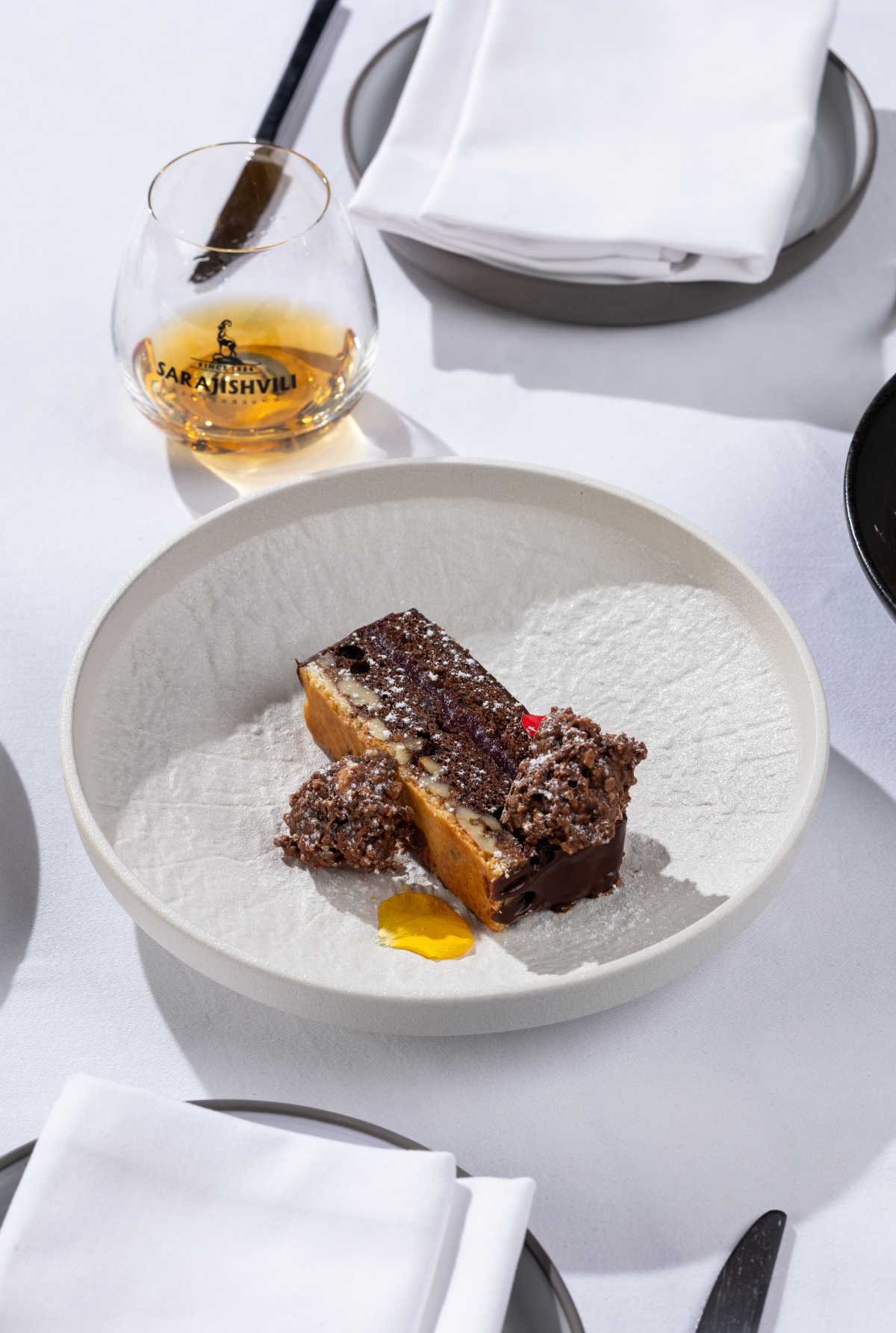 ATI rooftop restaurant, ATI რუფტოპ რესტორანი, შერატონ გრანდ მეტეხი პალასი