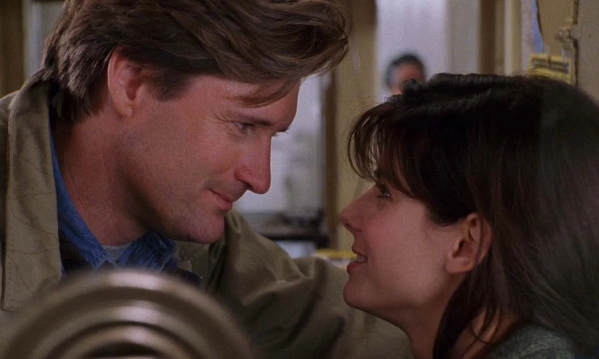 While You Were Sleeping 1995 romantic comedy 