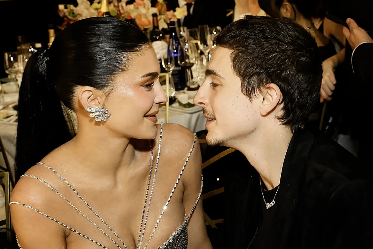 kylie jenner and timothee Golden Globes in 2026