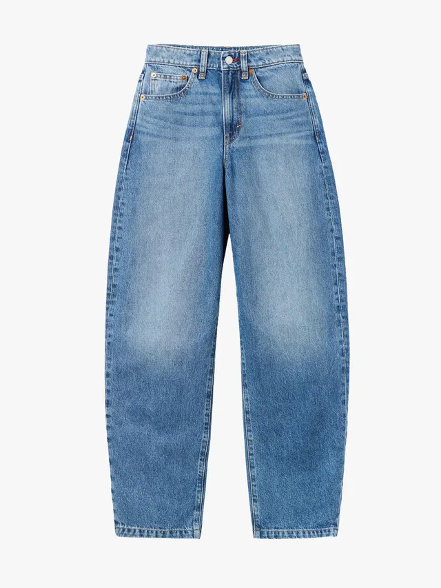 gap and victoria beckham