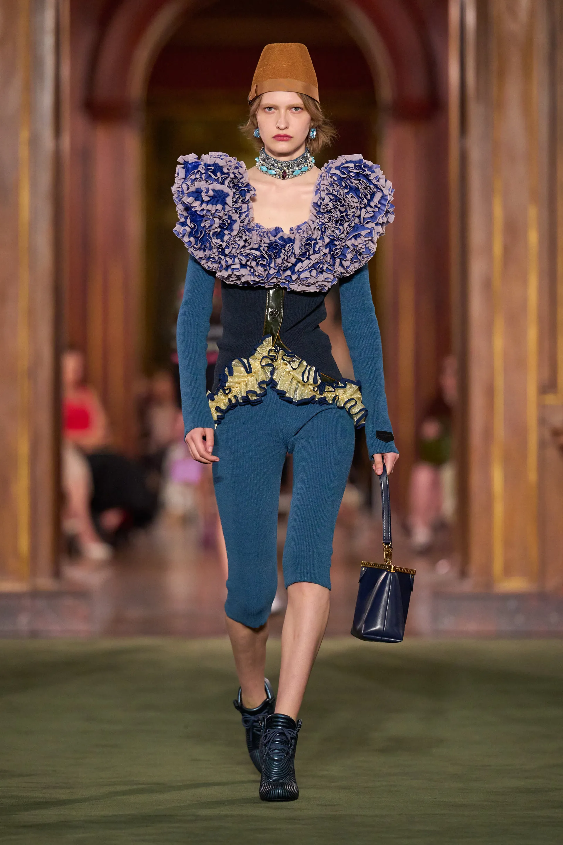 LOUIS VUITTON
