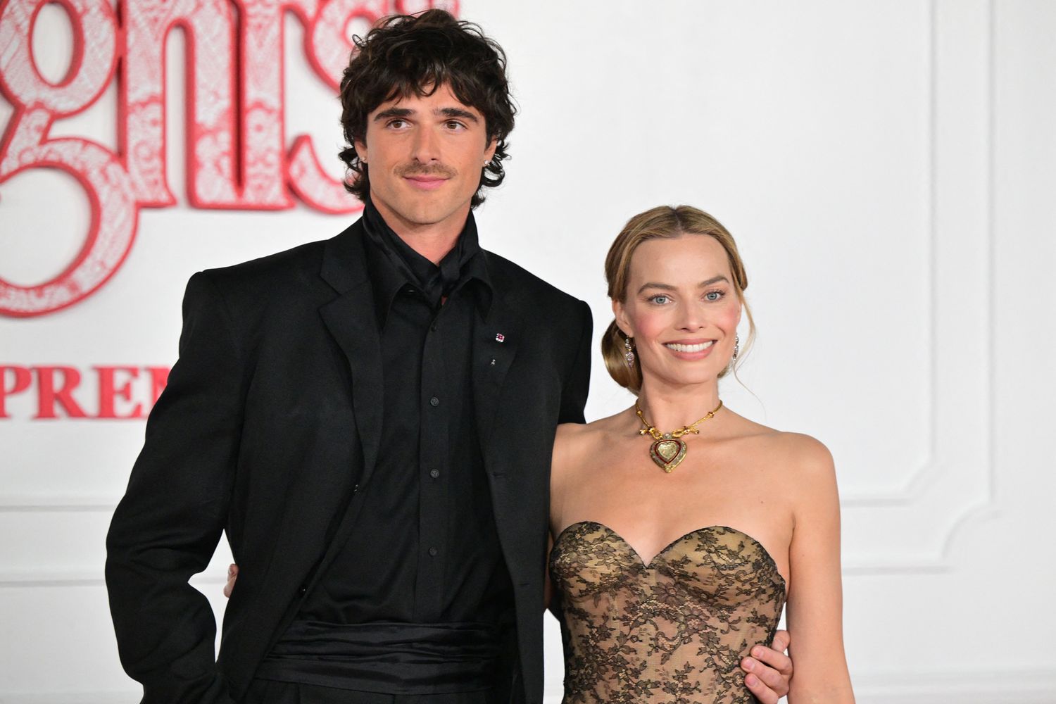 Wuthering Heights, 2026 Film, Premiere, ქარიშხლიანი უღელტეხილი, პრემიერა, ჯეიკობ ელორდი, მარგო რობი