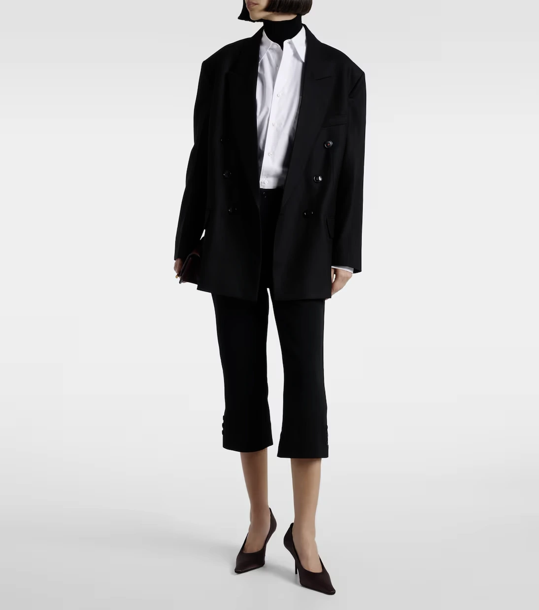 Victoria Beckham-ის კაპრი შარვალი 