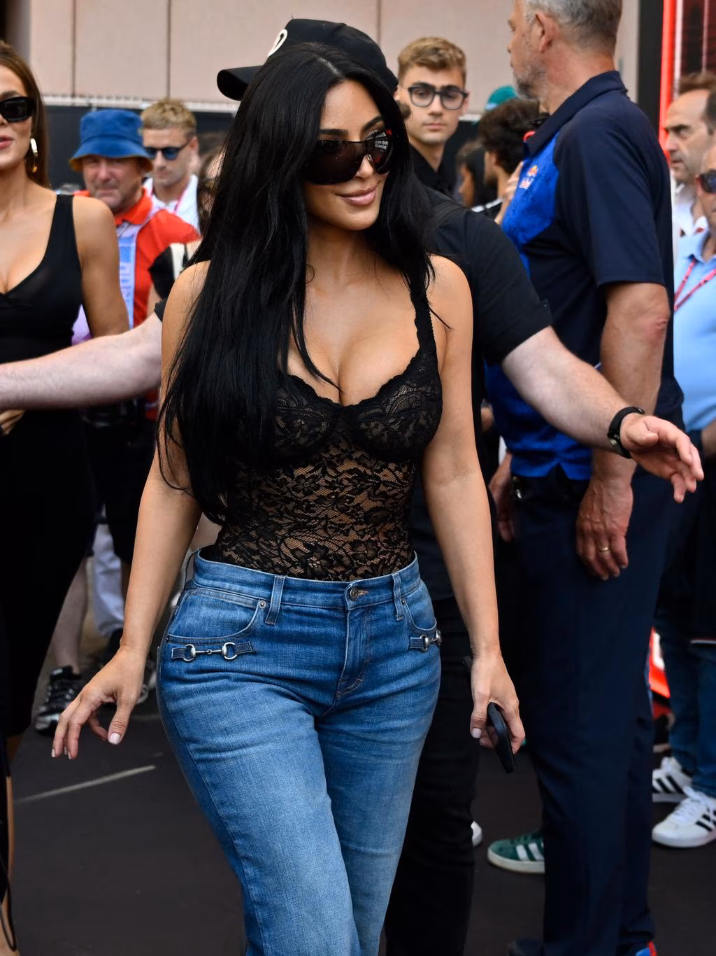 Kim K, Kim Kardashian, formula 1, კიმ კარდაშიანი, მონაკოს გრან პრი, ფორმულა 1, ლუის ჰამილტონის შეყვარებული
