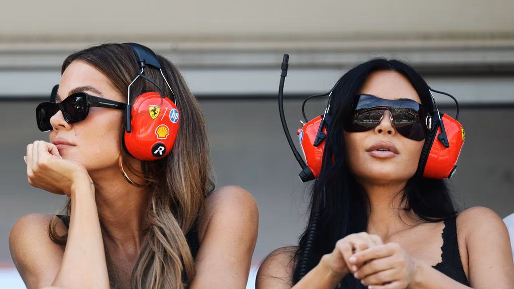 Kim K, Kim Kardashian, formula 1, კიმ კარდაშიანი, მონაკოს გრან პრი, ფორმულა 1, ლუის ჰამილტონის შეყვარებული