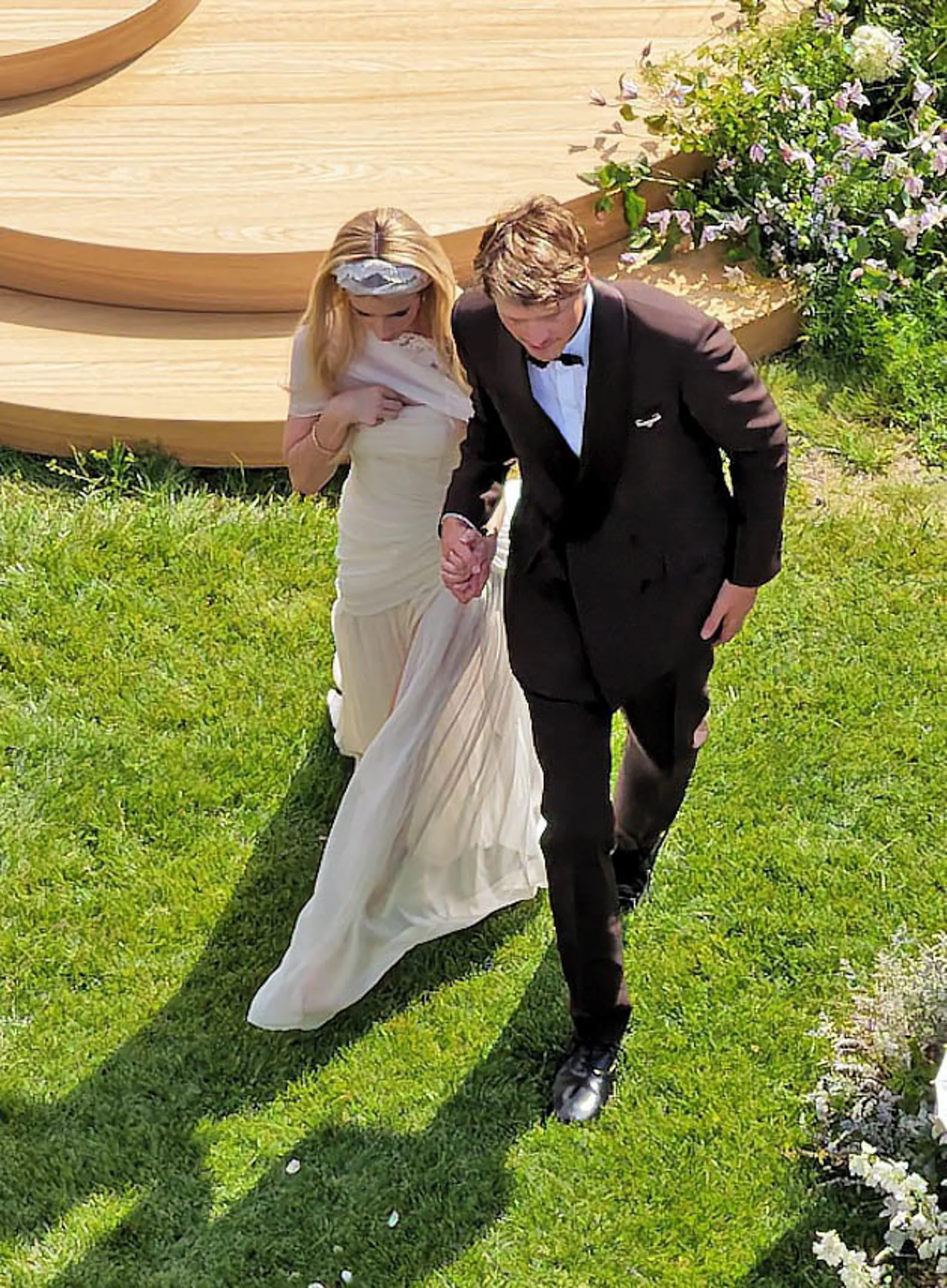 emma roberts wedding